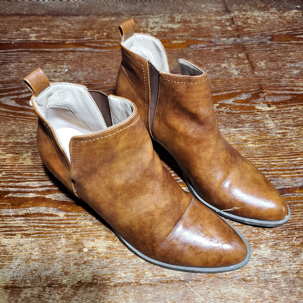Elegant Brown Ankle Booties